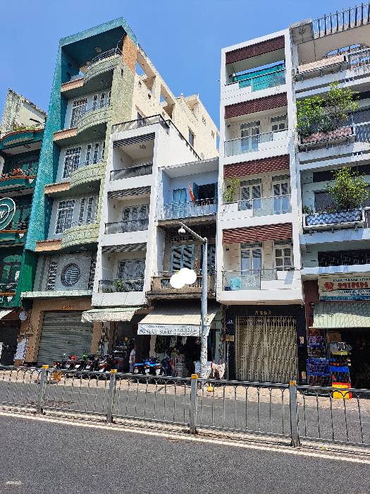 Hình ảnh Bán nhà mặt tiền 56 Nguyễn Thị Nhỏ, phường Chợ Lớn