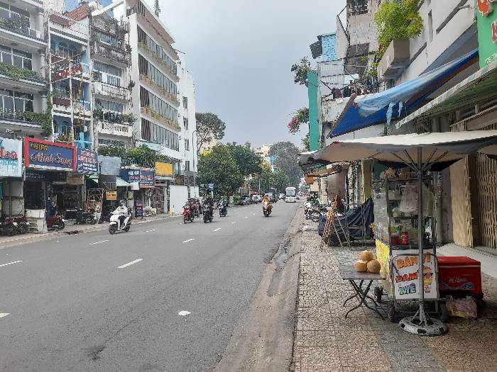 Hình ảnh Bán nhà mặt tiền 176 Trần Phú, phường An Đông