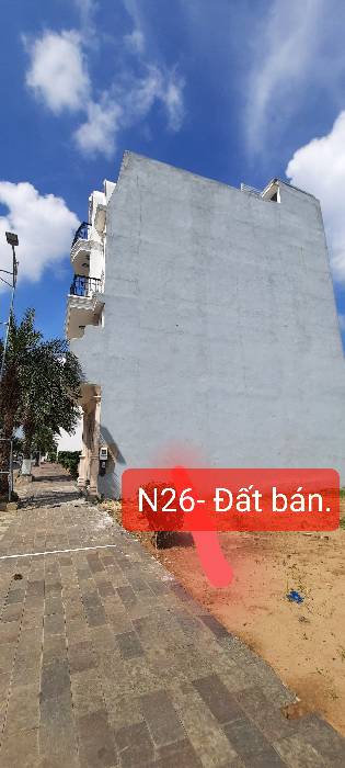 Hình ảnh Bán nhà mặt tiền 52 Nguyễn Xiển, phường Long Phước