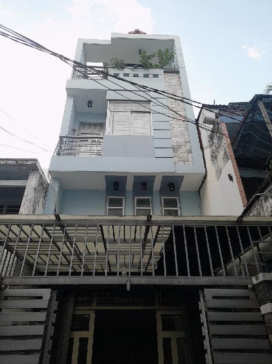 Hình ảnh Bán nhà hẻm 551/12a Phạm Văn Chí, phường Bình Tiên