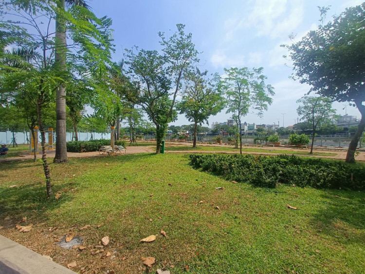 Hình ảnh Bán nhà mặt tiền 27 Nguyễn Văn Luông, phường Bình Phú