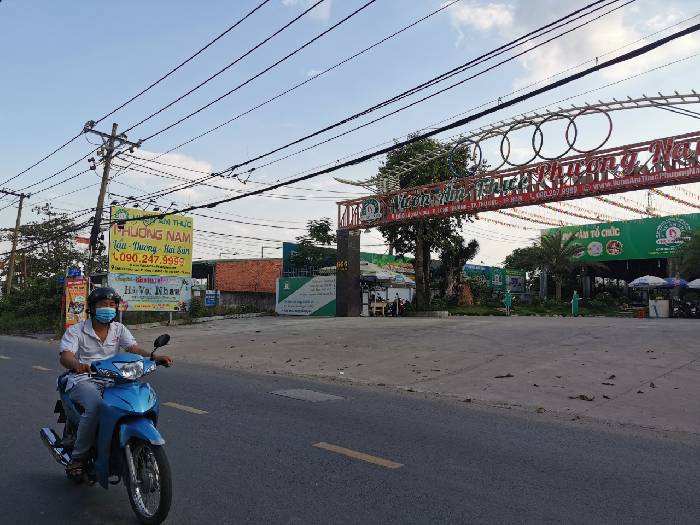 Hình ảnh Bán nhà mặt tiền 666 Lã Xuân Oai, phường Long Trường