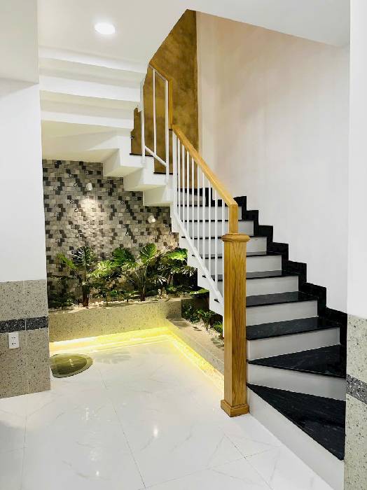 Hình ảnh Bán nhà hẻm 1235/1a Hoàng Sa, Tân Sơn Nhất