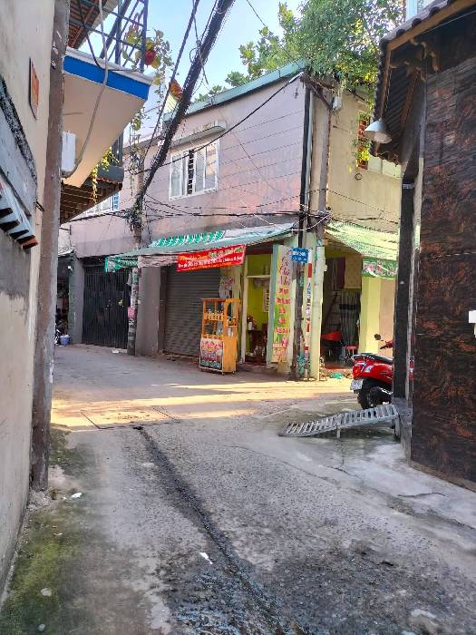 Hình ảnh Bán nhà mặt tiền 236 Thoại Ngọc Hầu, Phường Phú Thạnh
