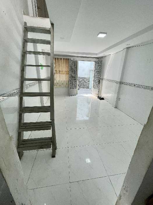 Hình ảnh Bán nhà mặt tiền 37c Phùng Chí Kiên, Phường Phú Thọ Hòa
