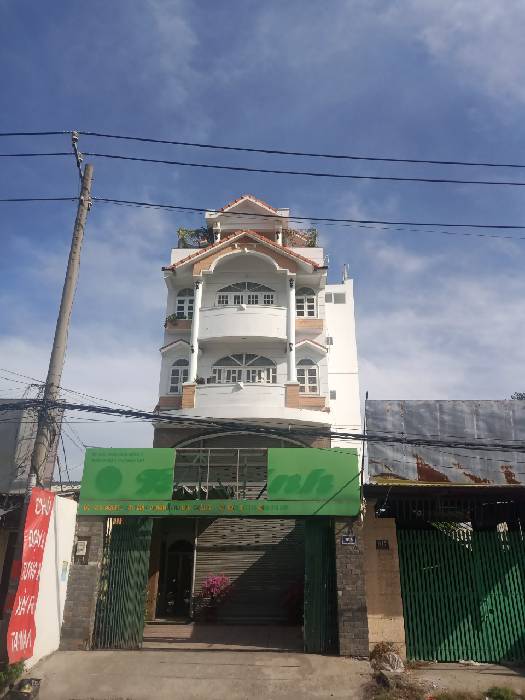 Hình ảnh Bán nhà mặt tiền 915 Nguyễn Duy Trinh, phường Long Trường