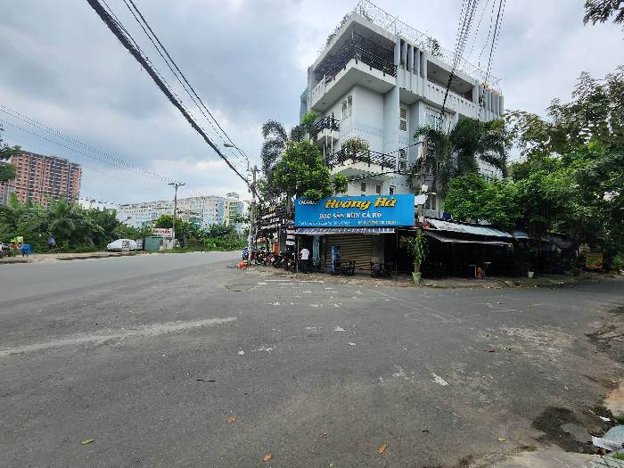 Hình ảnh Bán nhà mặt tiền 110 CN1, Phường Bình Hưng Hòa