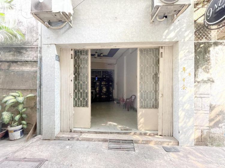 Hình ảnh Bán Chung Cư Hẻm 147/a4 Đề Thám, Phường Cô Giang, Quận 1