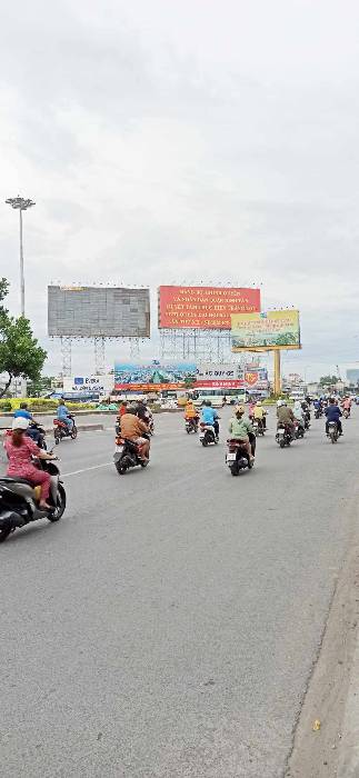 Hình ảnh Bán nhà mặt tiền 1242a Quốc lộ 1A, Tân Nhựt