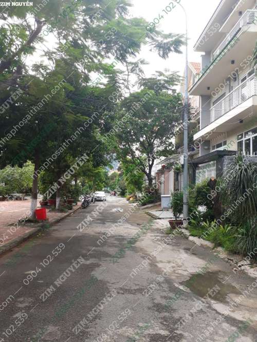 Hình ảnh Cho thuê Mặt bằng số 445 Nguyễn Thị Định Cát Lái Quận  2 DT: 8x35m 2 lầu Giá: 70 triệu