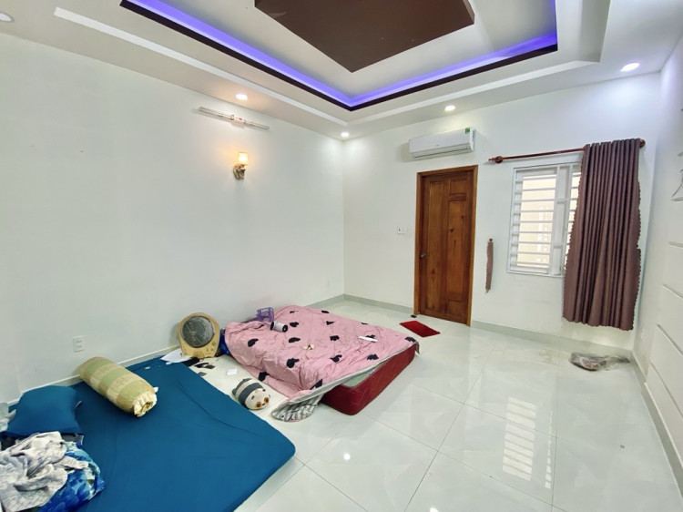 Hình ảnh Bán nhà hẻm 102/36/6 Phan Huy Ích, Tân Bình