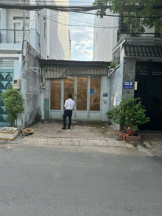 Hình ảnh Bán nhà mặt tiền 57 Lê Văn Quới, Bình Hưng Hòa