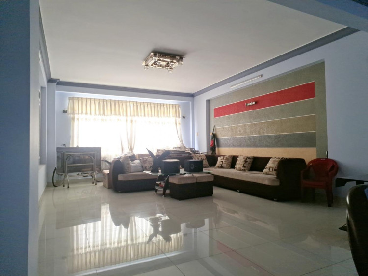 Hình ảnh Bán nhà mặt tiền k13 D1, Phú Thuận