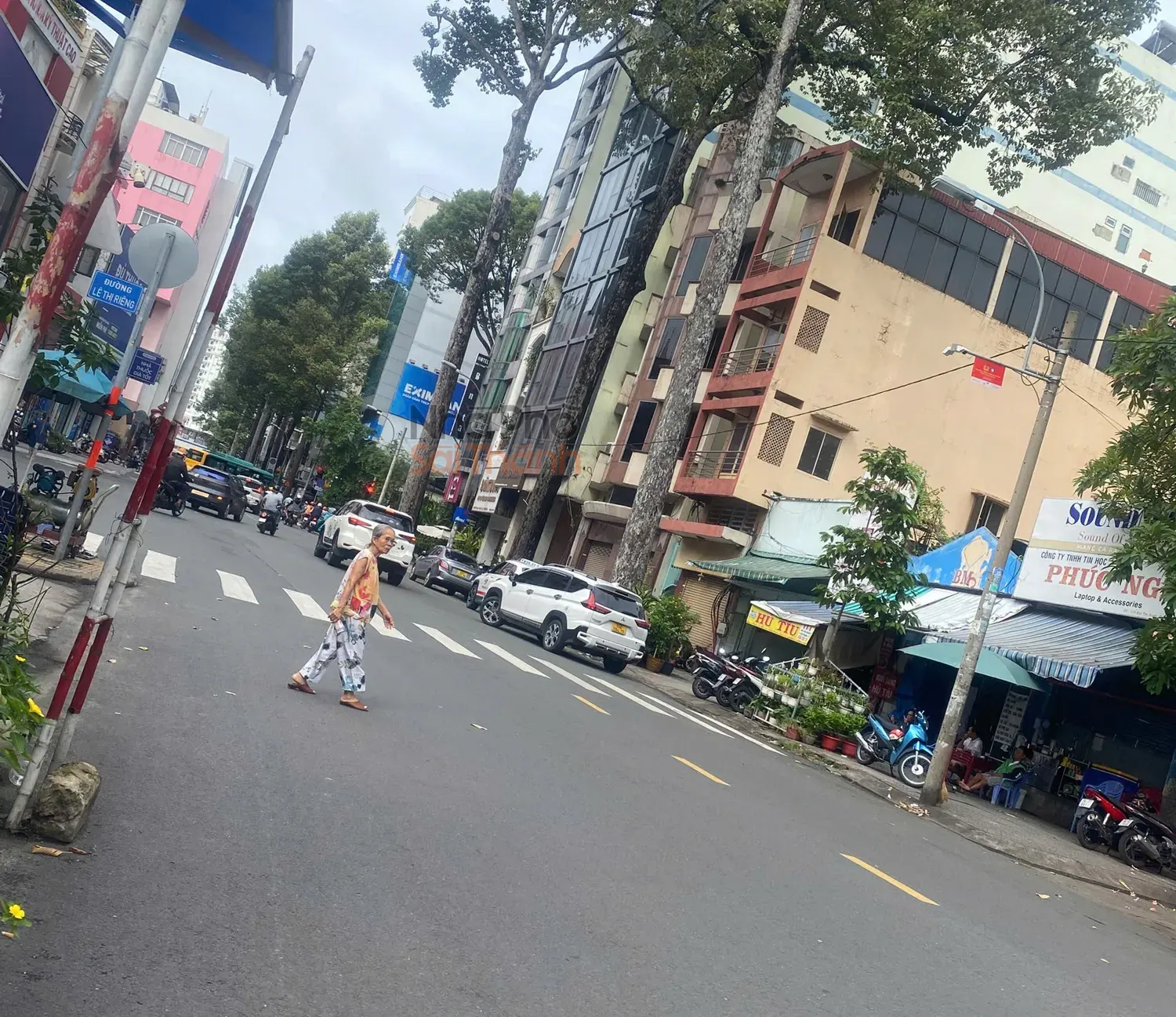 Hình ảnh Bán Nhà Mặt Tiền 110 Bùi Thị Xuân,P Bến Thành,Q1