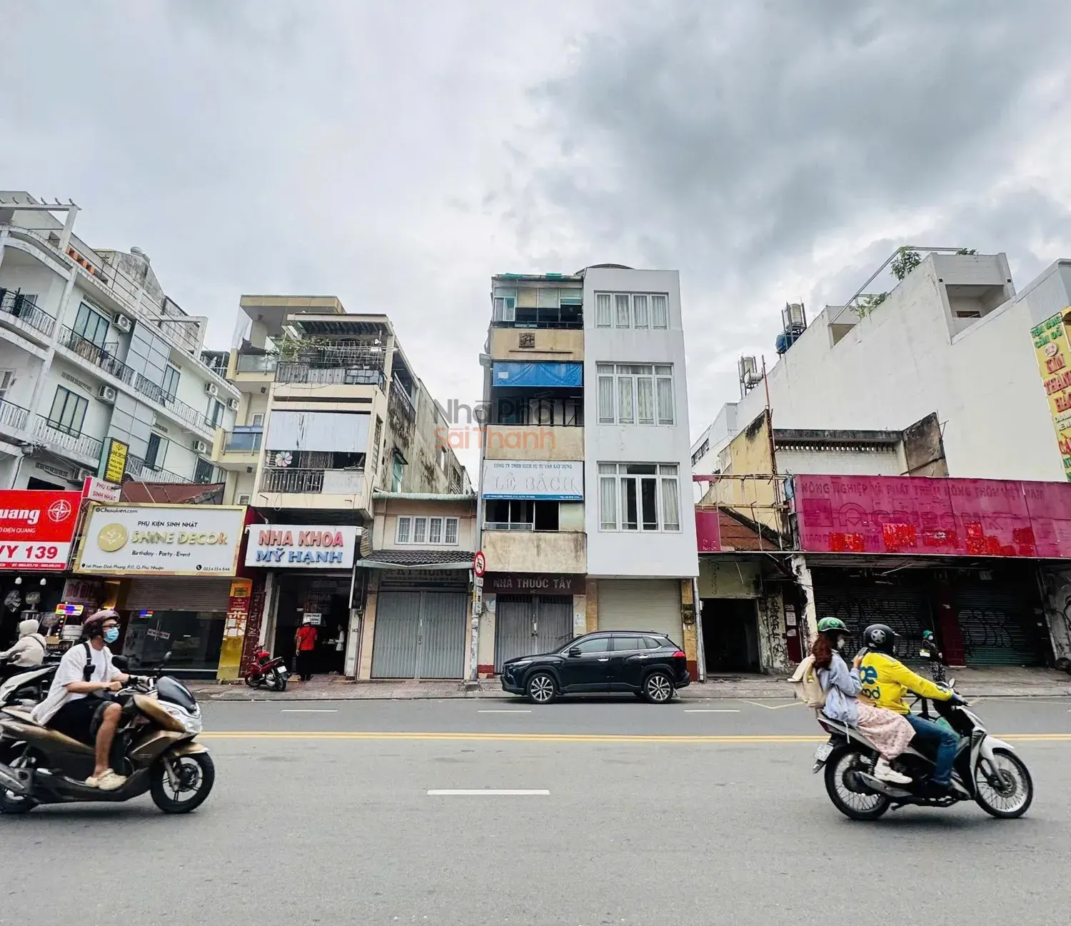 Hình ảnh Bán Nhà Mặt Tiền 145-147-149 Phan Đình Phùng, Phường 17, Quận Phú Nhuận