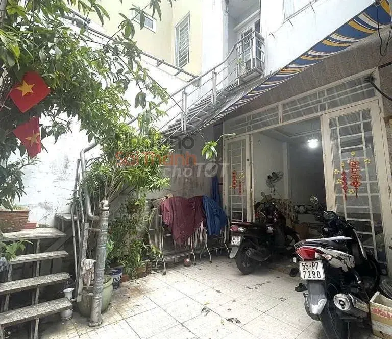 Hình ảnh Bán nhà 48/1 Nguyễn Háo Vĩnh, Phường Tân Quý, Quận Tân Phú.
