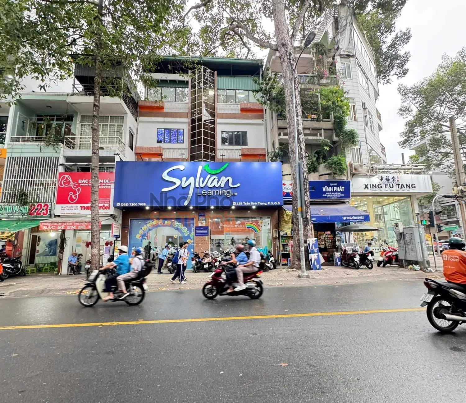 Hình ảnh Bán Nhà Mặt Tiền 225 Trần Bình Trọng, Phường 3, Quận 5